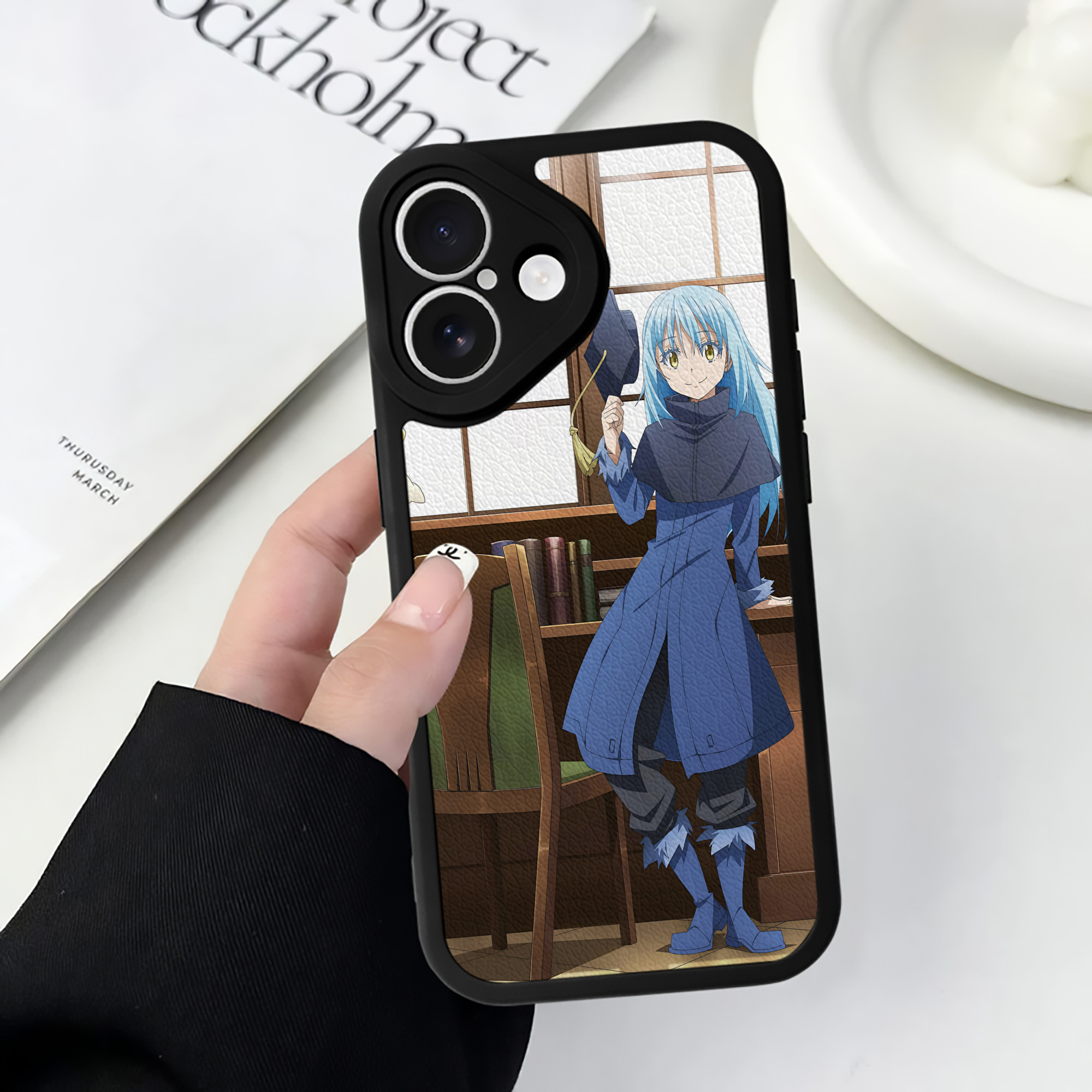 （画像用） 転スラ Regarding Reincarnated to Slime 【iPhone 16シリーズ対応】シリコンスマホケース（レザー調） 材質：シリコン